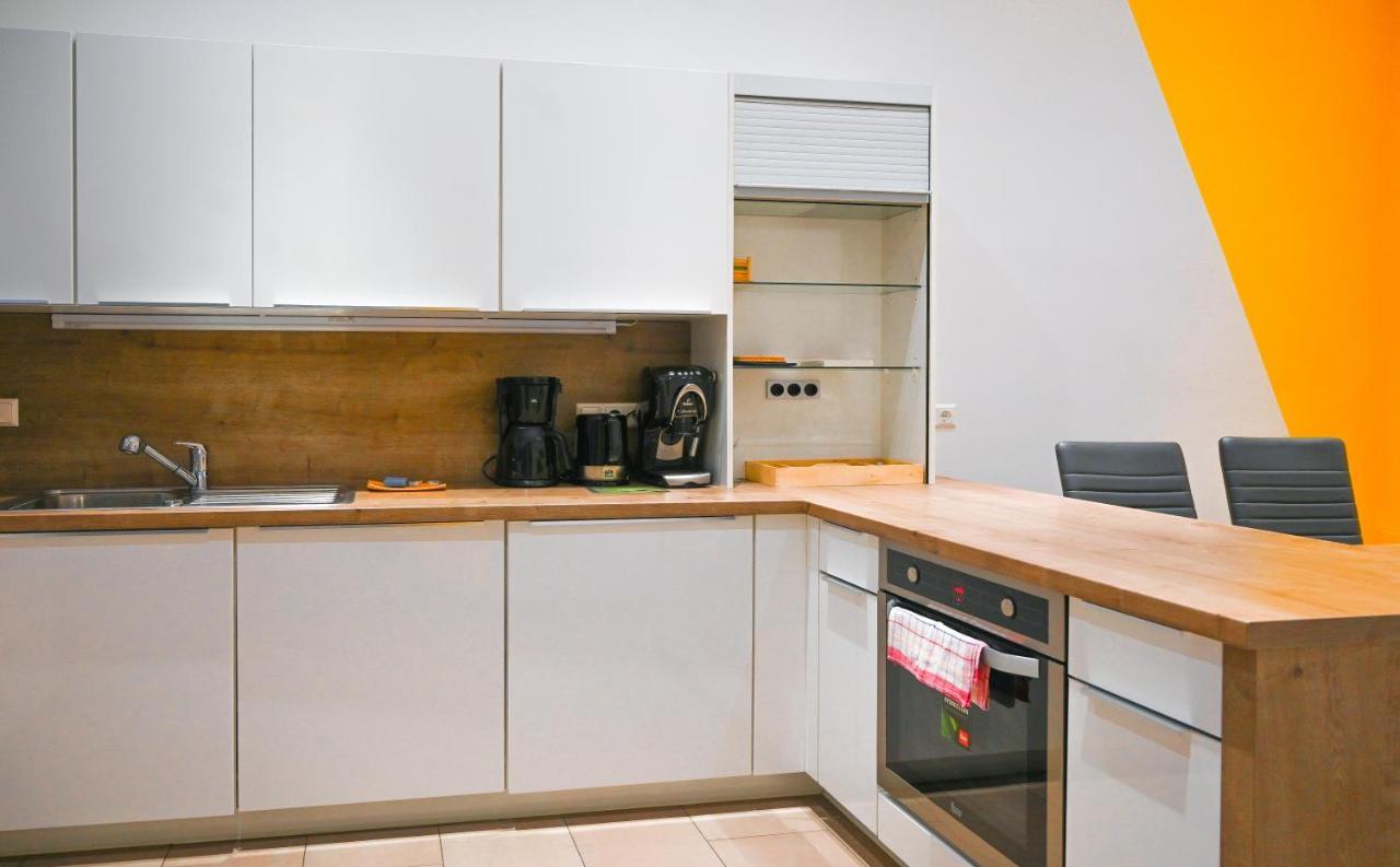 Modern Apartment Wiener Stadthalle Экстерьер фото